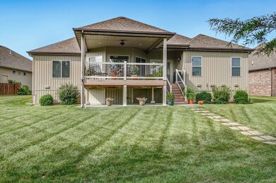 590 E Katella Cir-40