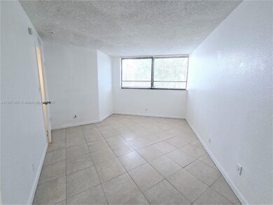 Presidential Golfview unit 3110, West Palm Beach, FL 33401 - photo 7