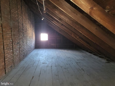 57 New Cedar Ln, Trenton, NJ 08610 - photo 2