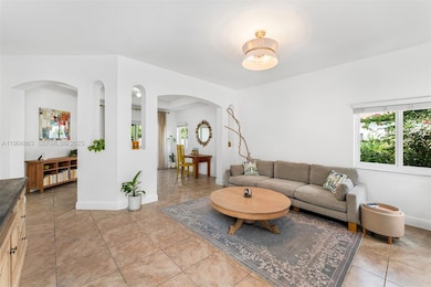 17080 SW 92nd Ct, Palmetto Bay, FL 33157 - photo 5