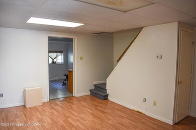 119 Wood St, Wilkes Barre, PA 18702 - photo 6