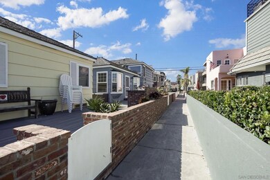 831 Tangiers Ct, San Diego, CA 92109 - photo 5