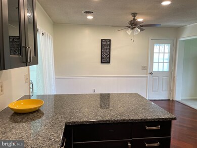 313 Chenowith Dr, Stevensville, MD 21666 - photo 4