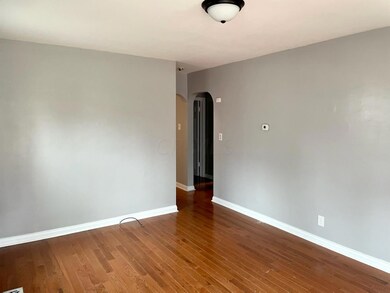 484 S Weyant Ave, Columbus, OH 43213 - photo 3