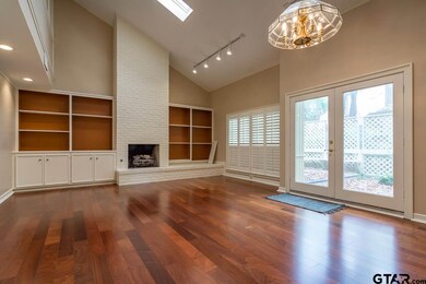 1012 1012 Troup Hwy, Tyler, TX 75701 - photo 6