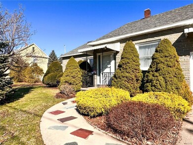 1603 Copperfield St, Utica, NY 13501 - photo 3