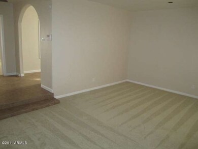 LIVING ROOM/ENTRY
