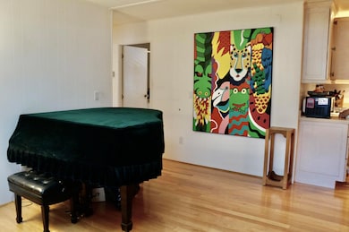 340 Old Mill Rd unit 20, Santa Barbara, CA 93110 - photo 5