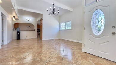 19330 Strathern St, Reseda, CA 91335 - photo 5