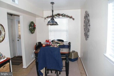 4178 Pleasant Meadow Ct unit 104C, Chantilly, VA 20151 - photo 4