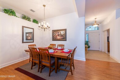 Dining Room & Foyer Entry