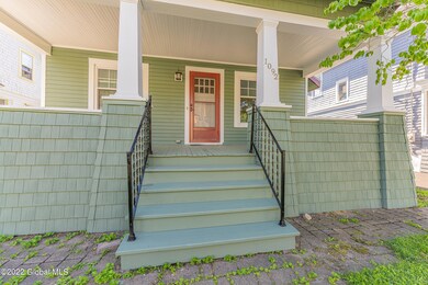 1092 Regent St, Schenectady, NY 12309 - photo 3