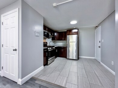 70 Union St unit 12, Methuen, MA 01844 - photo 4