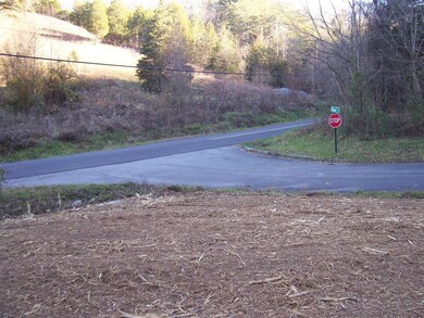 Pheasant Court Entrance