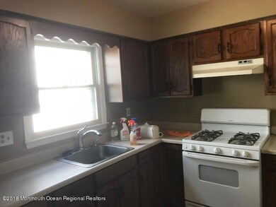 27 Center St unit 29, Matawan, NJ 07747 - photo 6