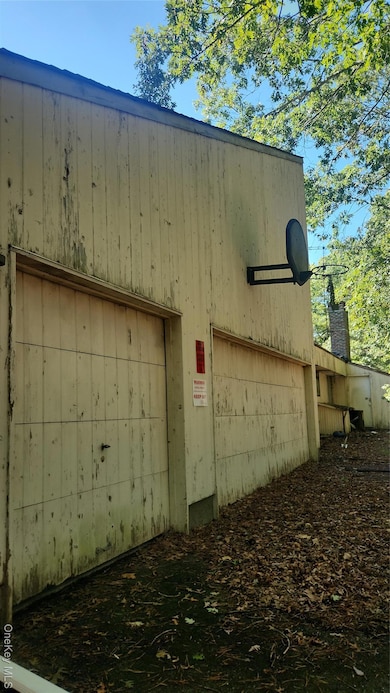 23 N Quarter Rd, Westhampton, NY 11977 - photo 3