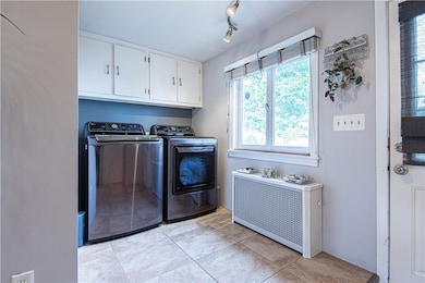 28 Burnside Ave, Riverside, RI 02915 - photo 6