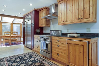 2111 Vermont Rd A MLS-8