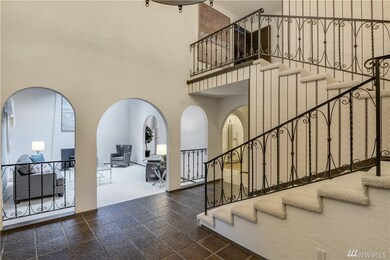 17819 Talbot Rd, Edmonds, WA 98026 - photo 3