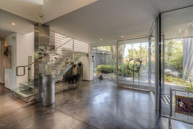 002_Foyer