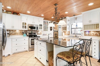 13-web-or-mls-131 Pleasant View-7