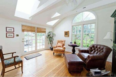 50 Guilford Cir, Phoenixville, PA 19460 - photo 6