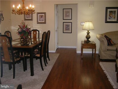 713 Daylily Dr unit V56, Langhorne, PA 19047 - photo 7