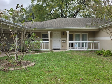 12417 Dumas St, Houston, TX 77034 - photo 2