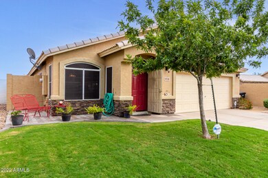 587 N Danyell Ct, Chandler, AZ 85225 - photo 2