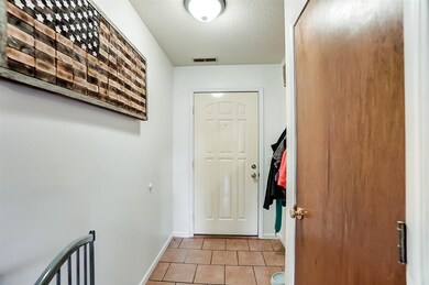 12824 Country Shoal Ln, Grabill, IN 46741 - photo 4