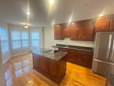 2675 Park Ave unit 3, Bridgeport, CT 06604 - photo 2