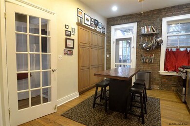 215 Jay St, Albany, NY 12210 - photo 3