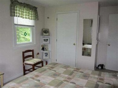 67 Perkins Rd, Londonderry, NH 03053 - photo 7