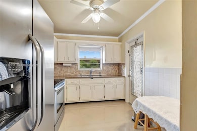 1943 Monroe St unit 310D, Hollywood, FL 33020 - photo 6