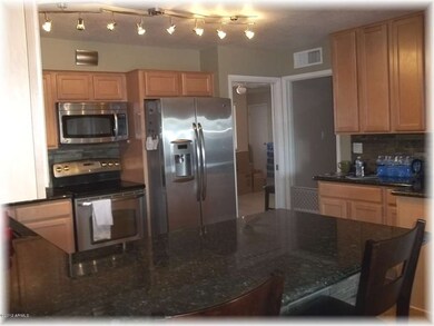 02 Kitchen