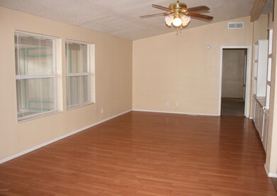 familyroom
