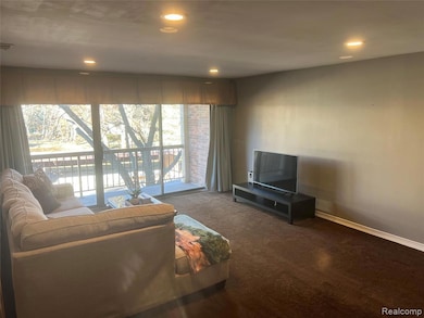 29726 Pine Ridge Cir unit 4, Farmington Hills, MI 48331 - photo 6