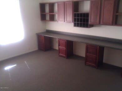 Large den or home office