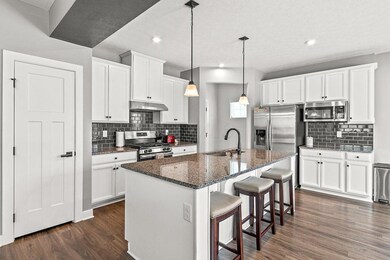 264 Mcnamara Loop-11-SMALL