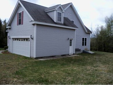 45 Wallace Rd, Dalton, NH 03598 - photo 4