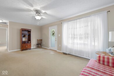 3042 Desoto Way, Columbus, IN 47203 - photo 7