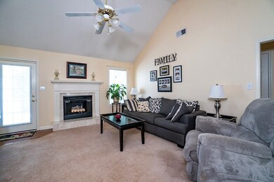 137 Crest Mont Dr, Macon, GA 31206 - photo 3