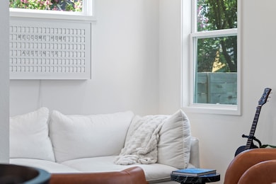 2609 Willow St unit 2, Austin, TX 78702 - photo 7