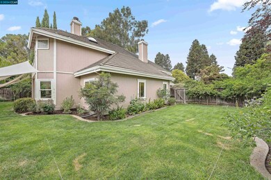 1370 Babel Ln, Concord, CA 94518 - photo 3