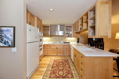 Large Kitchen