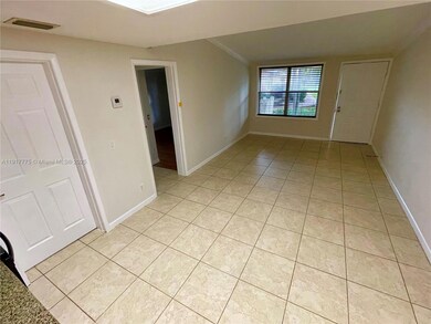 7210 Southgate Blvd unit 7210, Tamarac, FL 33321 - photo 5
