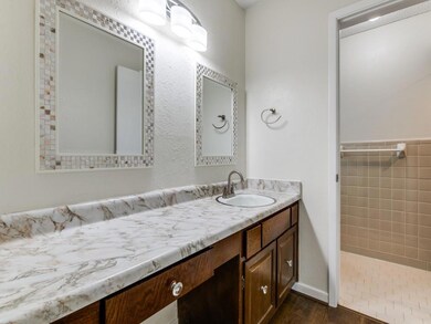 6412 Woodway Dr unit A, Fort Worth, TX 76133 - photo 7