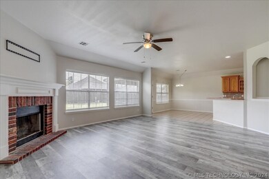 21550 E 39th Place S, Broken Arrow, OK 74014 - photo 6