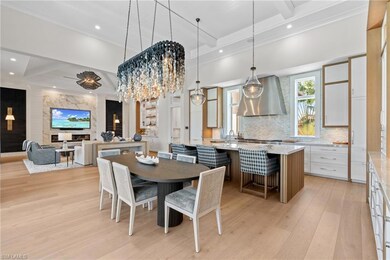 4511 Crayton Rd, Naples, FL 34103 - photo 3