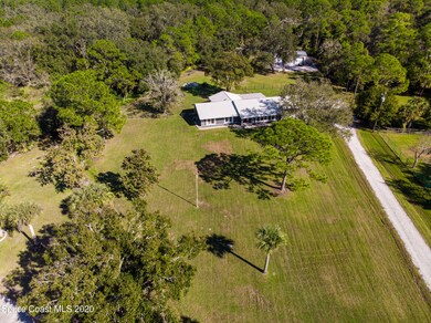2610 Pinto Circle-4